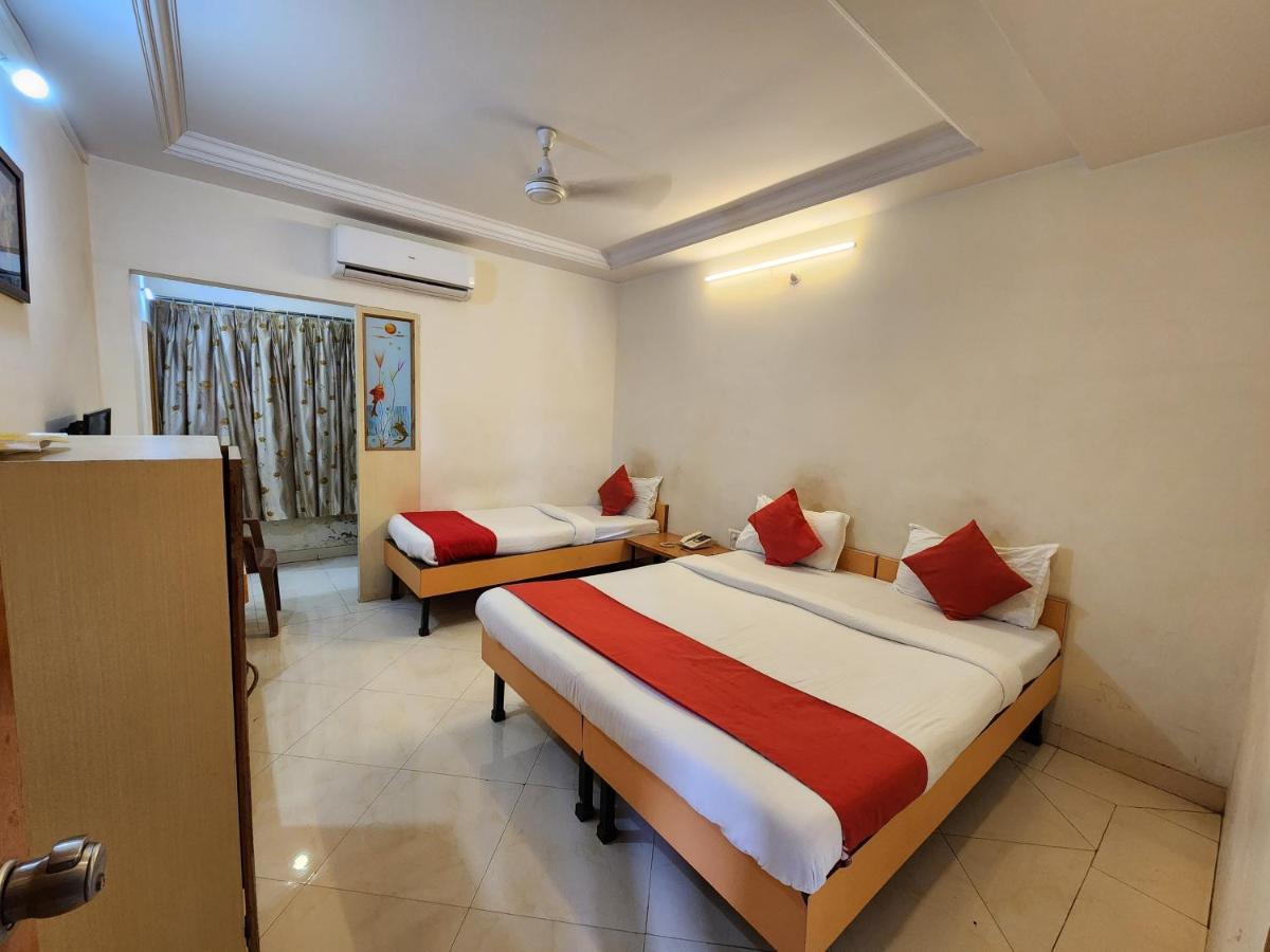 Hotel Kalasai Ширді Номер фото